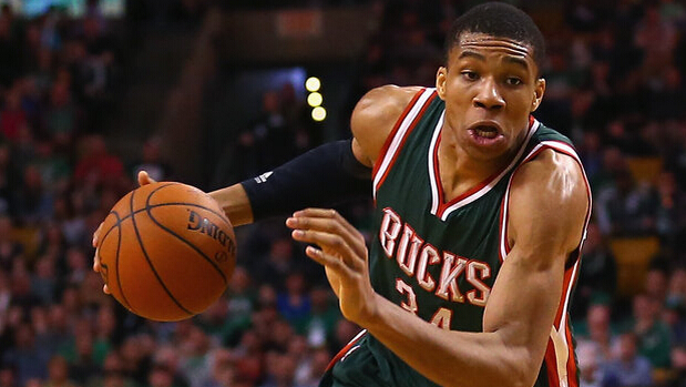 剑南春｜那不勒斯2-1尤文，霍伊伦双响，伊尔迪兹难救主（剑南春｜那不勒斯2-1力克尤文，霍伊伦梅开二度，伊尔迪兹独木难支）