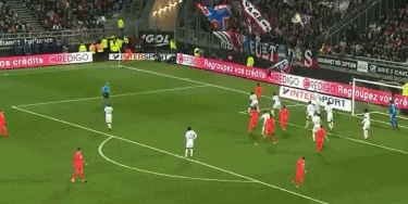 足球欧冠官方公布本赛季最佳阵容候选