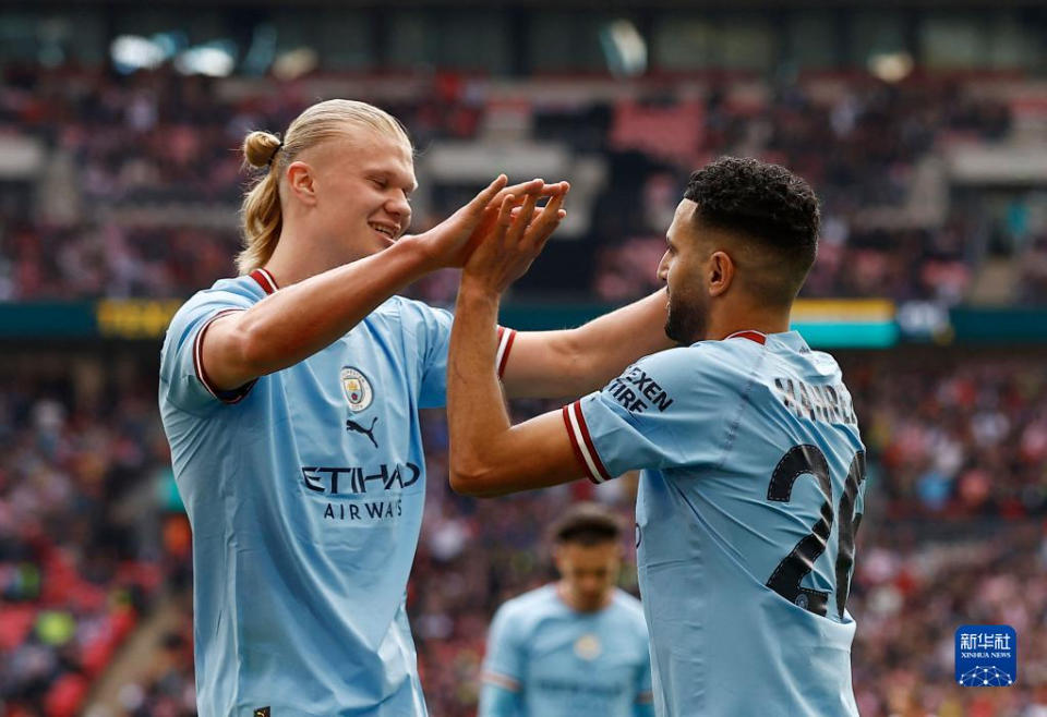 小法：我对从事教练充满激情；从温格身上学会了培养年轻人（法布雷加斯：执教热忱高涨，受温格熏陶擅长培养新秀）