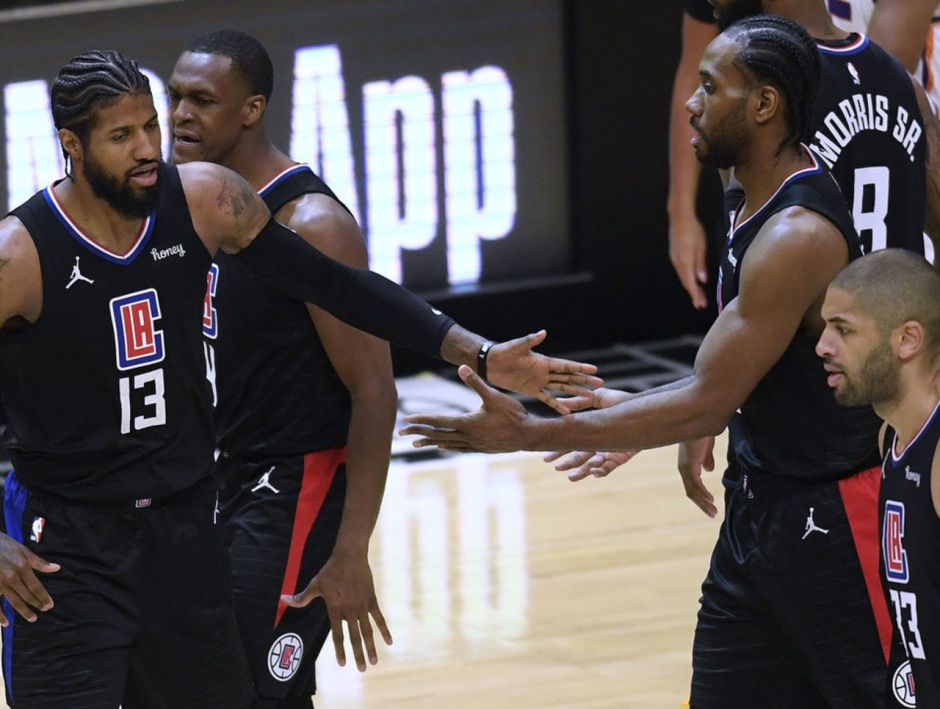 在今年新发布的中足联纪律道德准则里，“歧视”（包...（中足联新版纪律道德准则将“歧视”行为纳入规范）