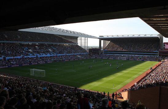 回归24战：内马尔VS帕尔梅拉斯集锦（复出第24场：内马尔对阵帕尔梅拉斯精彩集锦）