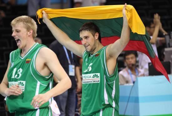 德转统计世界杯出场数前20：梅西第1，C罗第5，莫德里奇第15（德转公布世界杯出场榜前20：梅西居首，C罗第5，莫德里奇列第15）